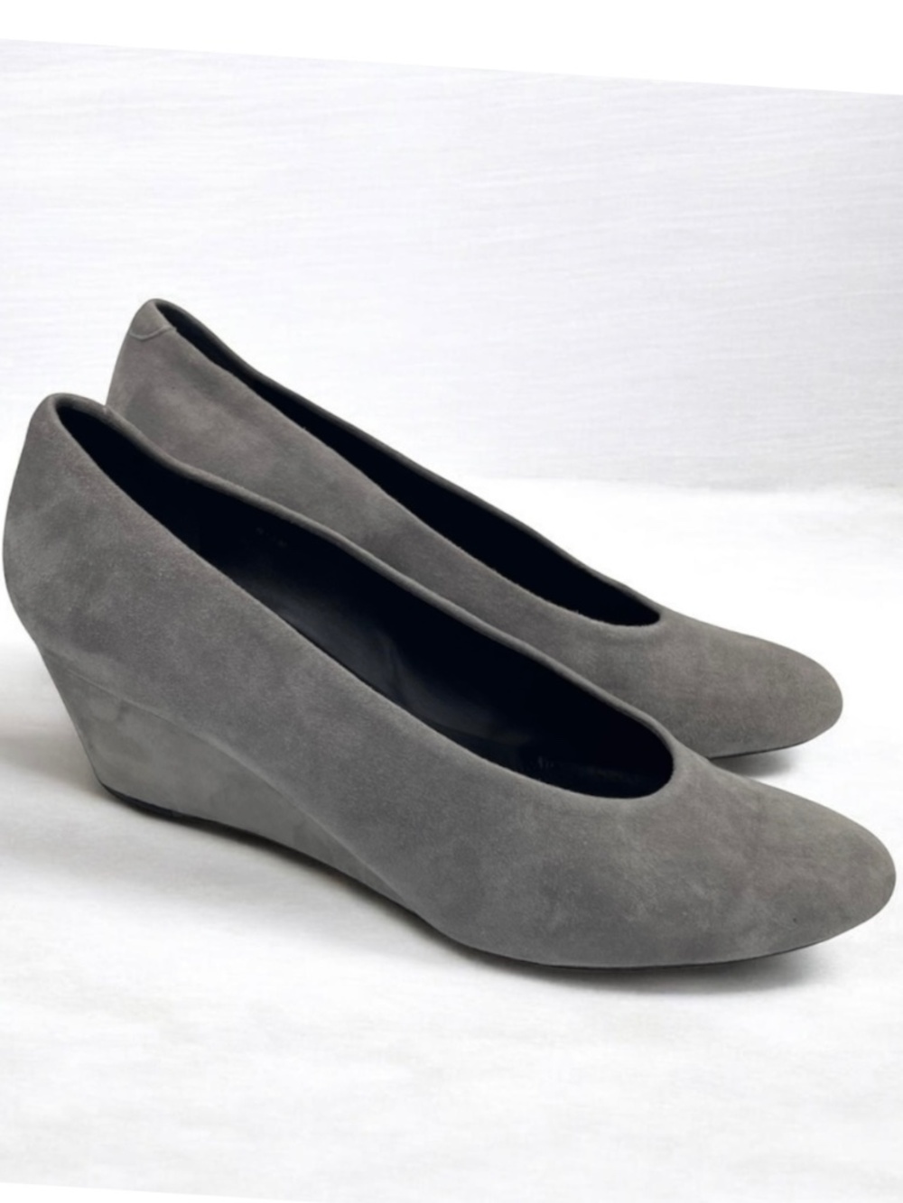 VANELI suede wedge slip on gray pumps women’s Size 8 1/2M